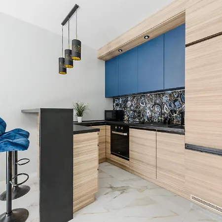 Luxurious Flat With Magnificent View Apartament