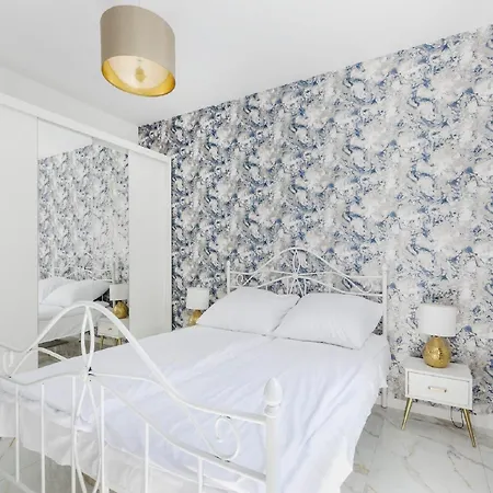 Luxurious Flat With Magnificent View Apartament Łódź